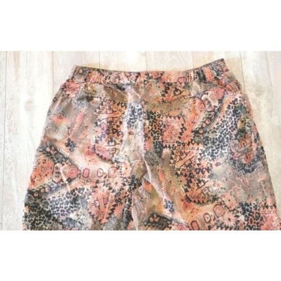 Chico’s Design 3 Women's Vintage Animal Print Walking Shorts Pockets Orange/Brwn - Picture 5 of 5